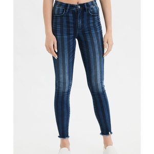 Super High Waisted Jegging Crop